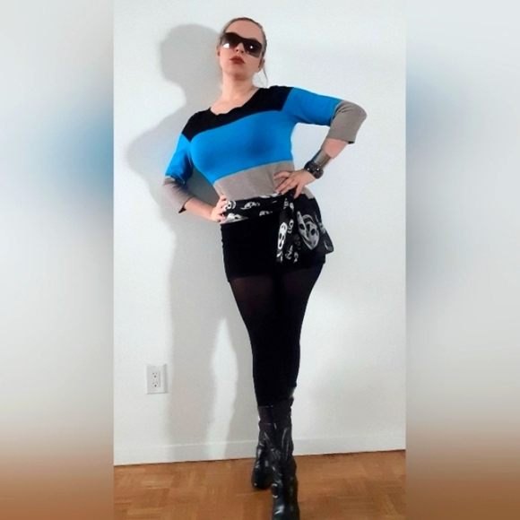 Sweater Dress with Blue, grey, black colour-blocked stripes, fits S-L - Picture 8 of 14